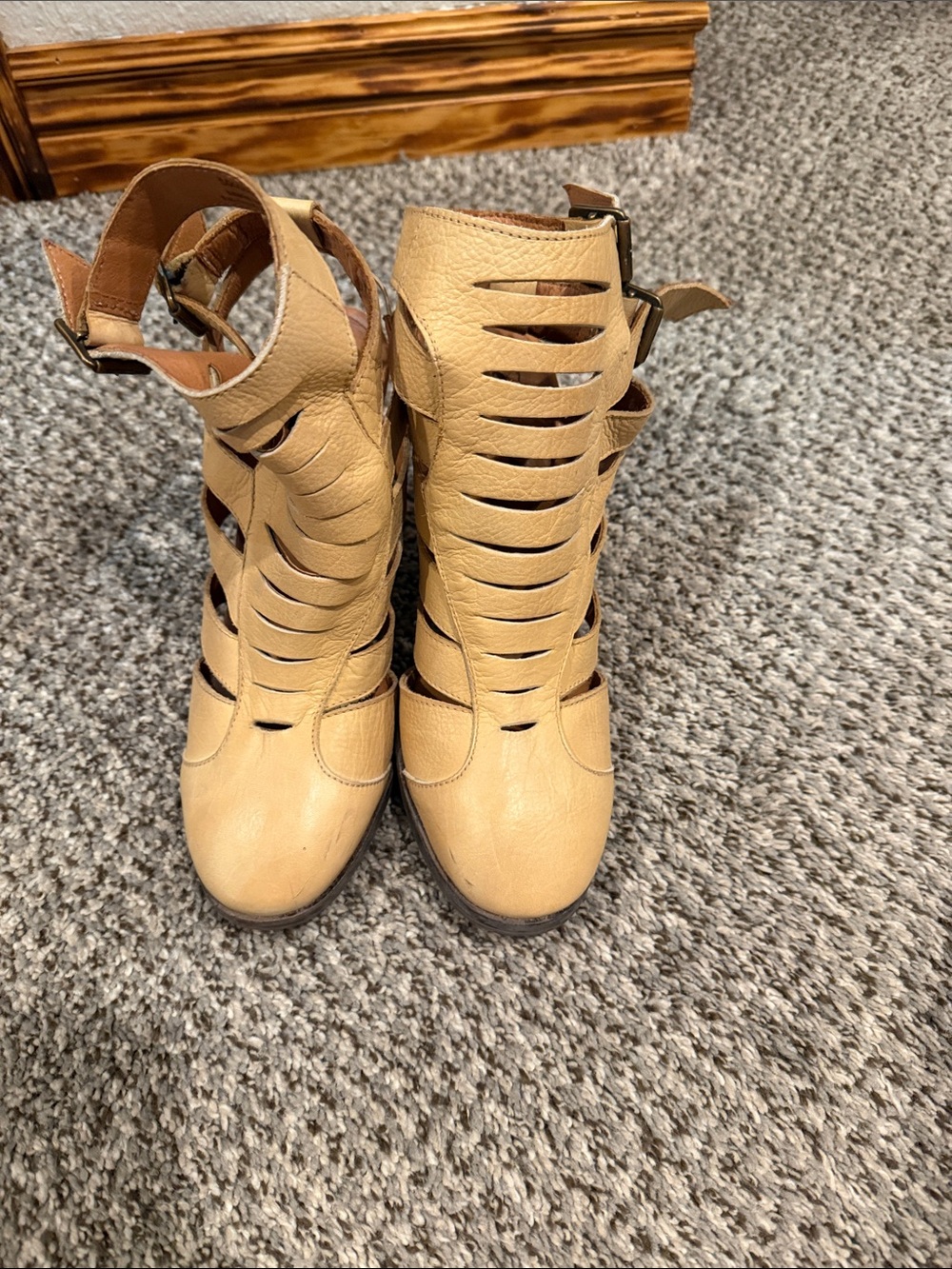 Women's Free people Strappy Cutout High Heel Bootie - Tan size 37 - Picture 2 of 3